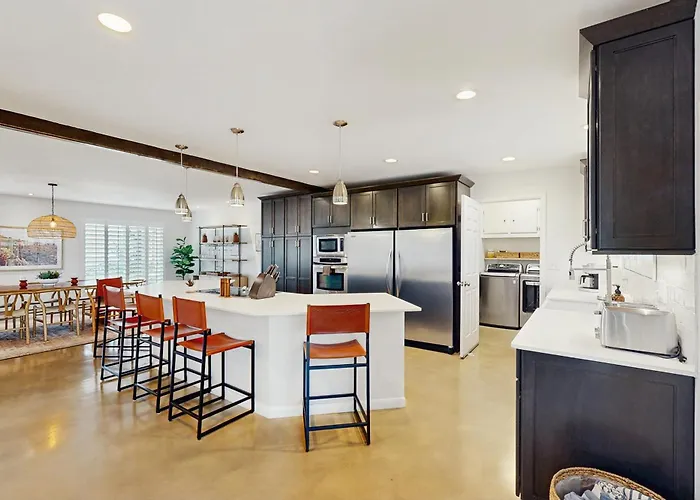 Casablanca Retreat